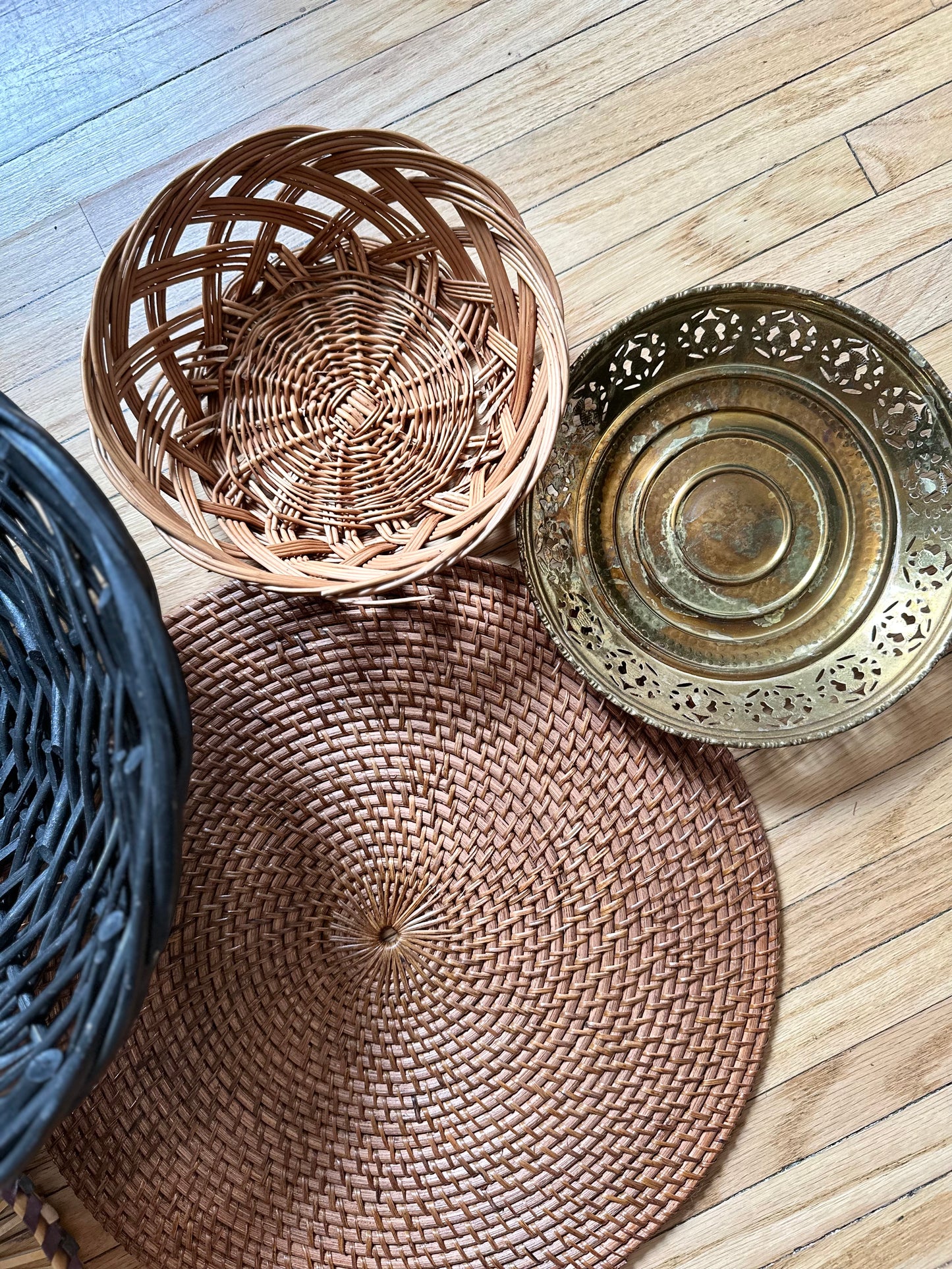 1 Wicker Basket Set (6pcs)