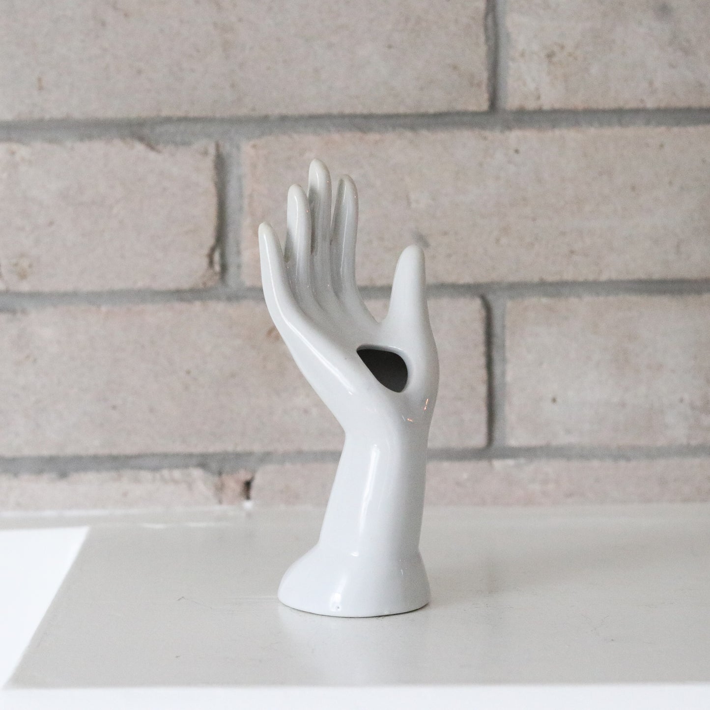 Hand vase