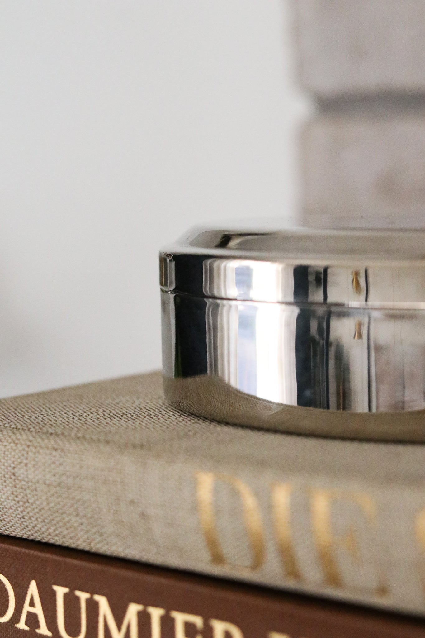 Silver Container + Lid