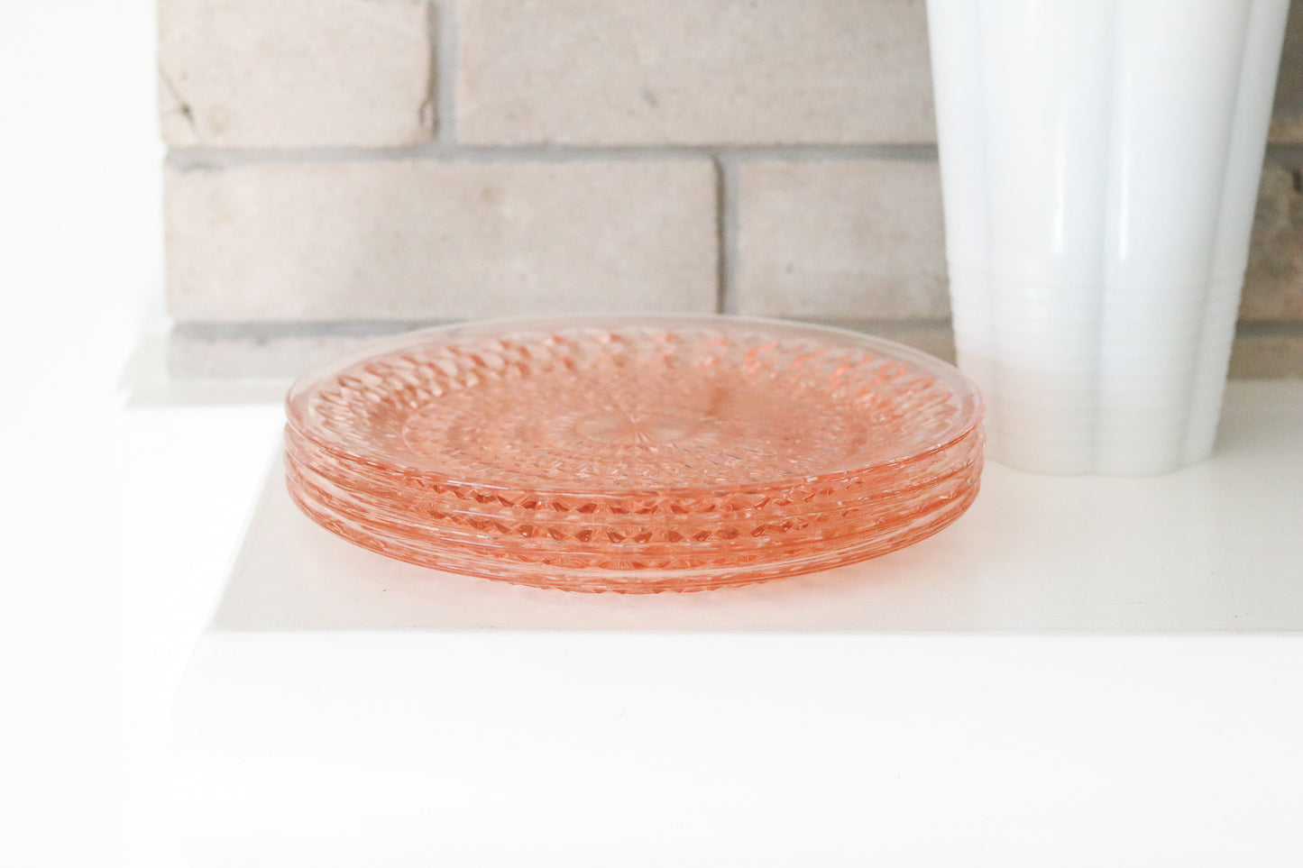 Pink Depression Glass Plates (4pc)